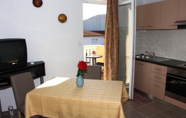House in Tisno Near the Festival Site TP167
