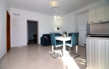 Villa in Tisno (10+4) TP210
