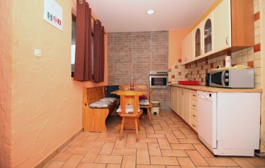 House in Tisno Near the Festival TP181