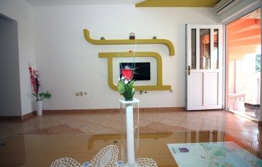 Villa in Tisno with Pool (16+8) TP211