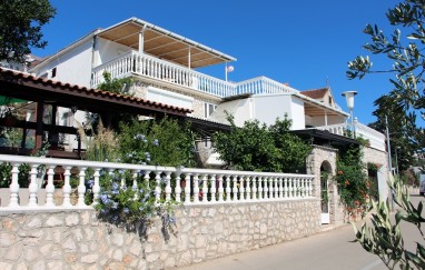 House by the Sea in Tisno TP153
