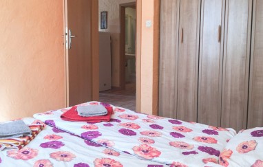 Guest House in Tisno Near the Festival (8+2)
