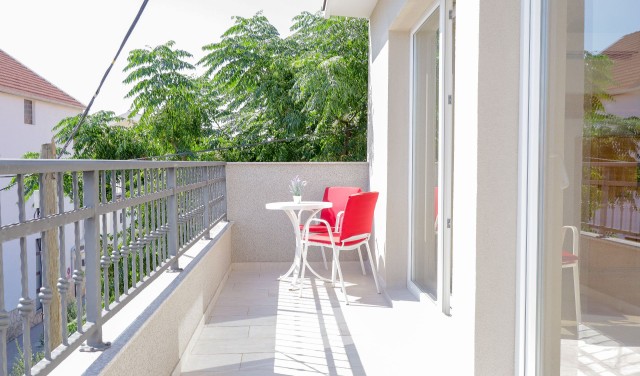 2Bedroom Apartment in Tisno (4+0) TP220
