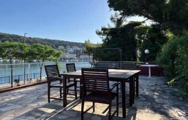Seafront House in Tisno TP48