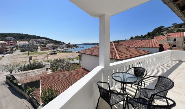 2Bedroom Apartment in Tisno (4+0) TP231
