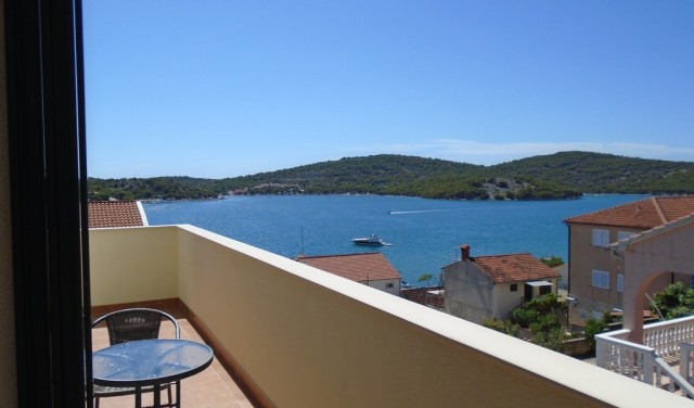 Room in Tisno for One TP4D