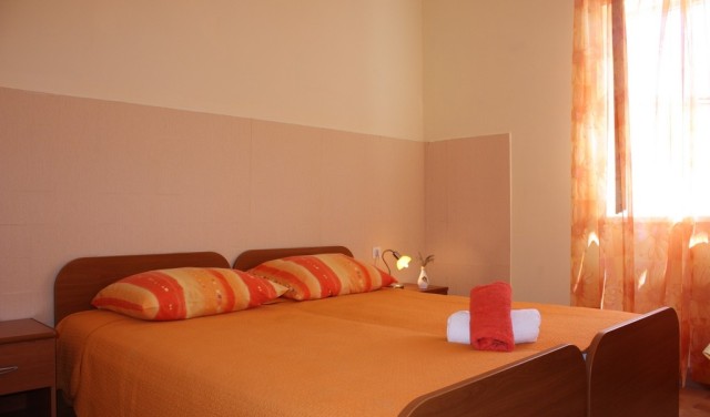 2Bedroom Apartment in Tisno (4+1)  TP71AE