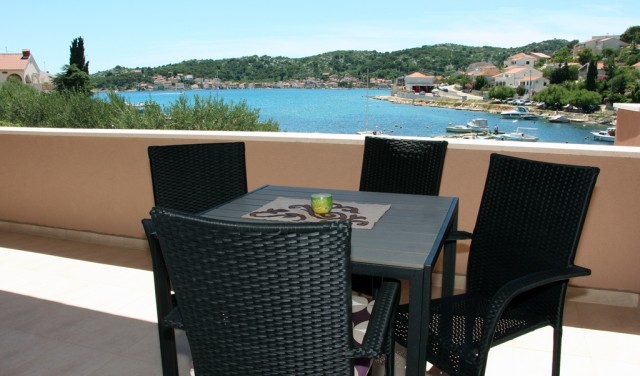 Apartment in Tisno- 5 Minutes walk from the festival site (2+2) TP146C