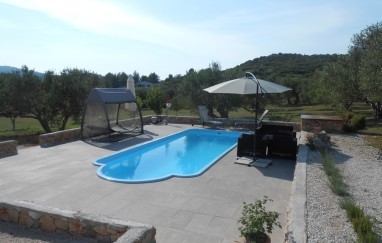 Holiday House in Tisno with Pool TP34