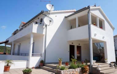 House in Tisno Near the Festival Site TP61