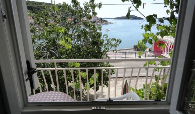 Apartment with a Seaview in Tisno (2+2)  TP163A6
