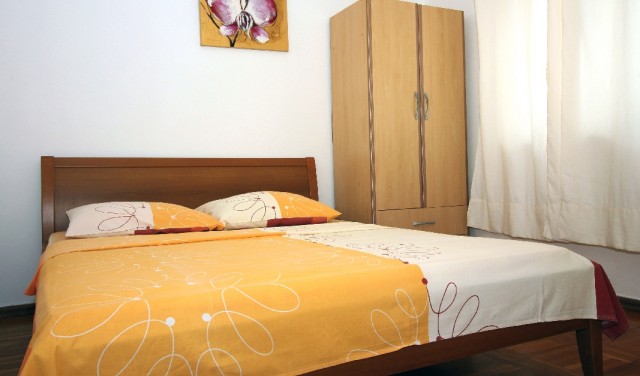 Holiday House in Tisno (6+2) TP182