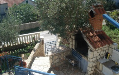 House Close to the Festival Site in Tisno TP119