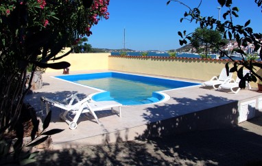 House with Outdoor Pool in Tisno TP45